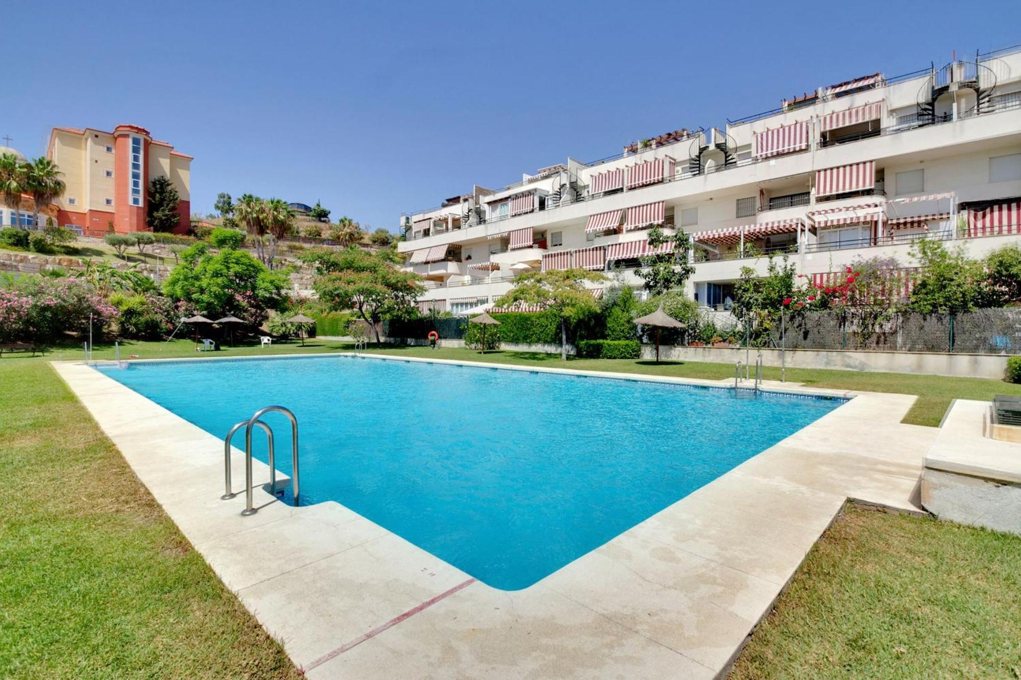 Del Parque Flats - Golf & Beach Terrace Málaga Buitenkant foto